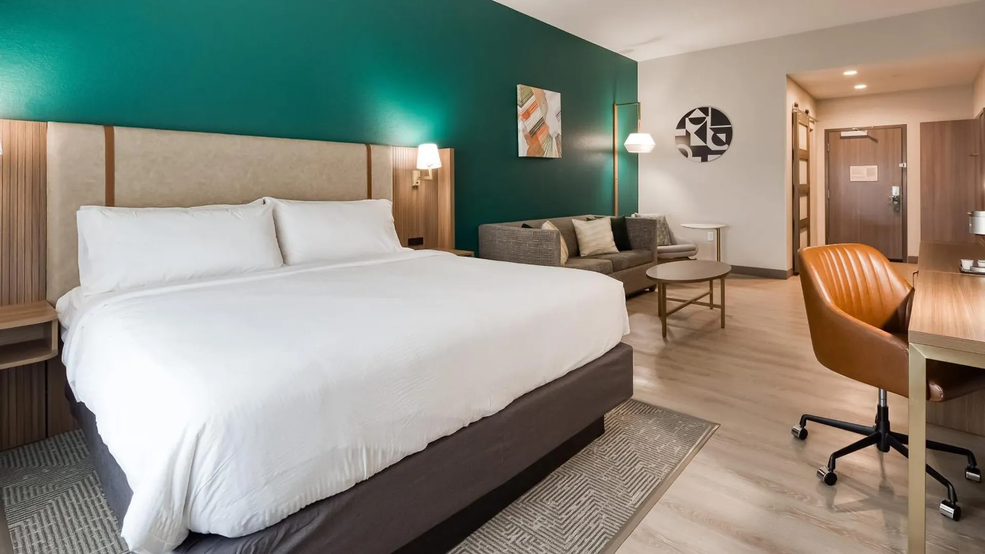 Holiday Inn Nashville Airport By Ihg 3*,